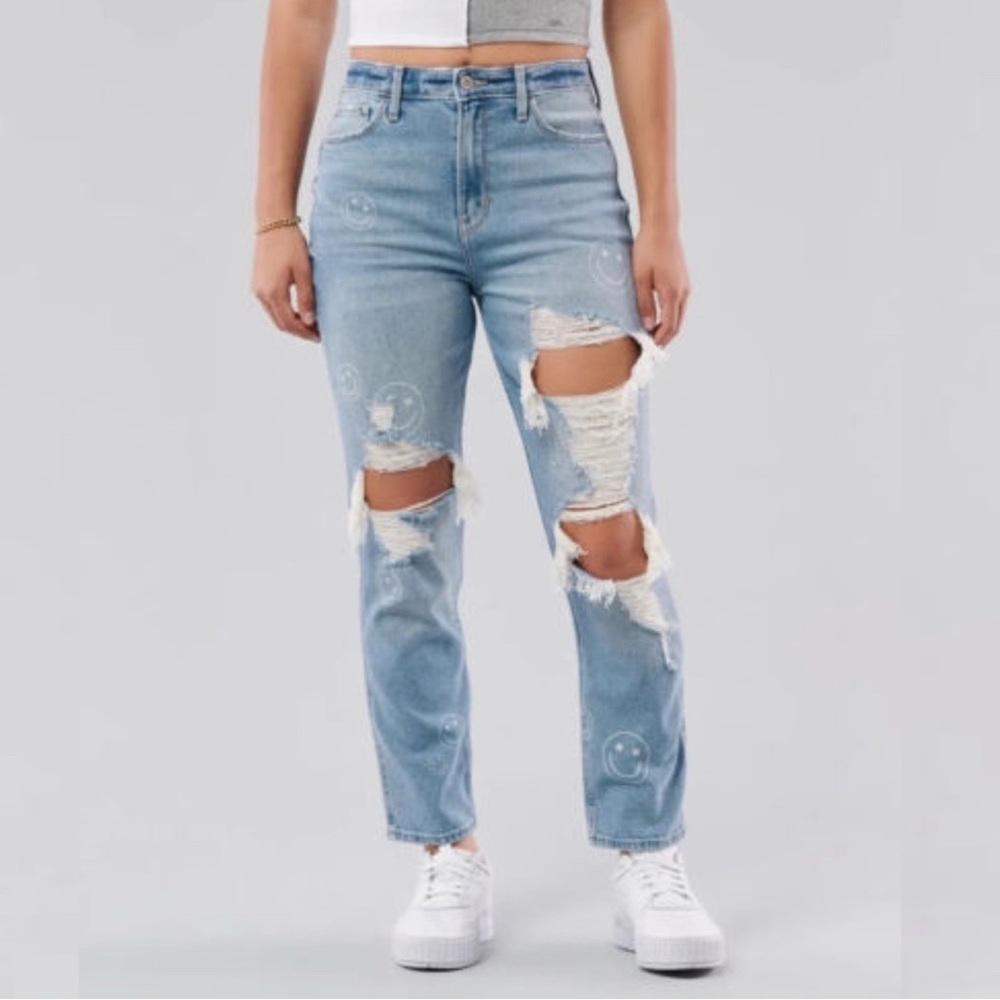 Hollister Smiley Face Jeans